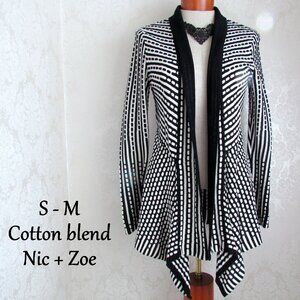 SWEATER JACKET, S, ASYMMETRICAL HEM, BLACK & WHITE ARTISTIC DESIGN, UNIQUE STYLE